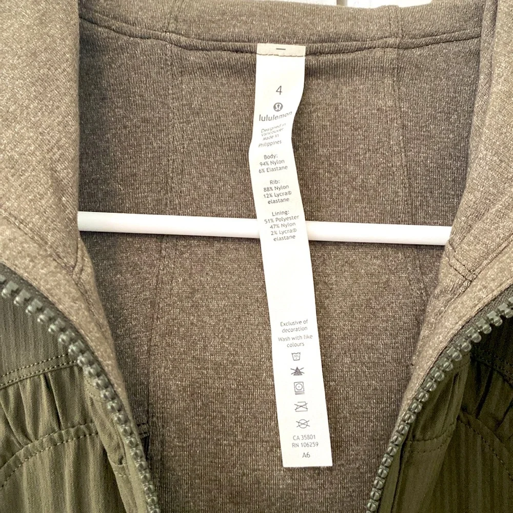 Lululemon Jacket - Picture 4 of 5